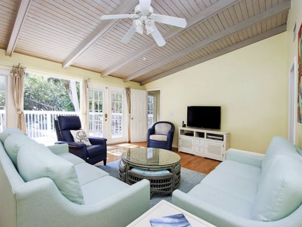Captiva Home With Private Pool Three Bedroom Sleeps 8